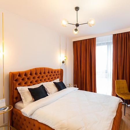 Moon Luxury Apartment - Sunset View Клуж-Напока Екстериор снимка