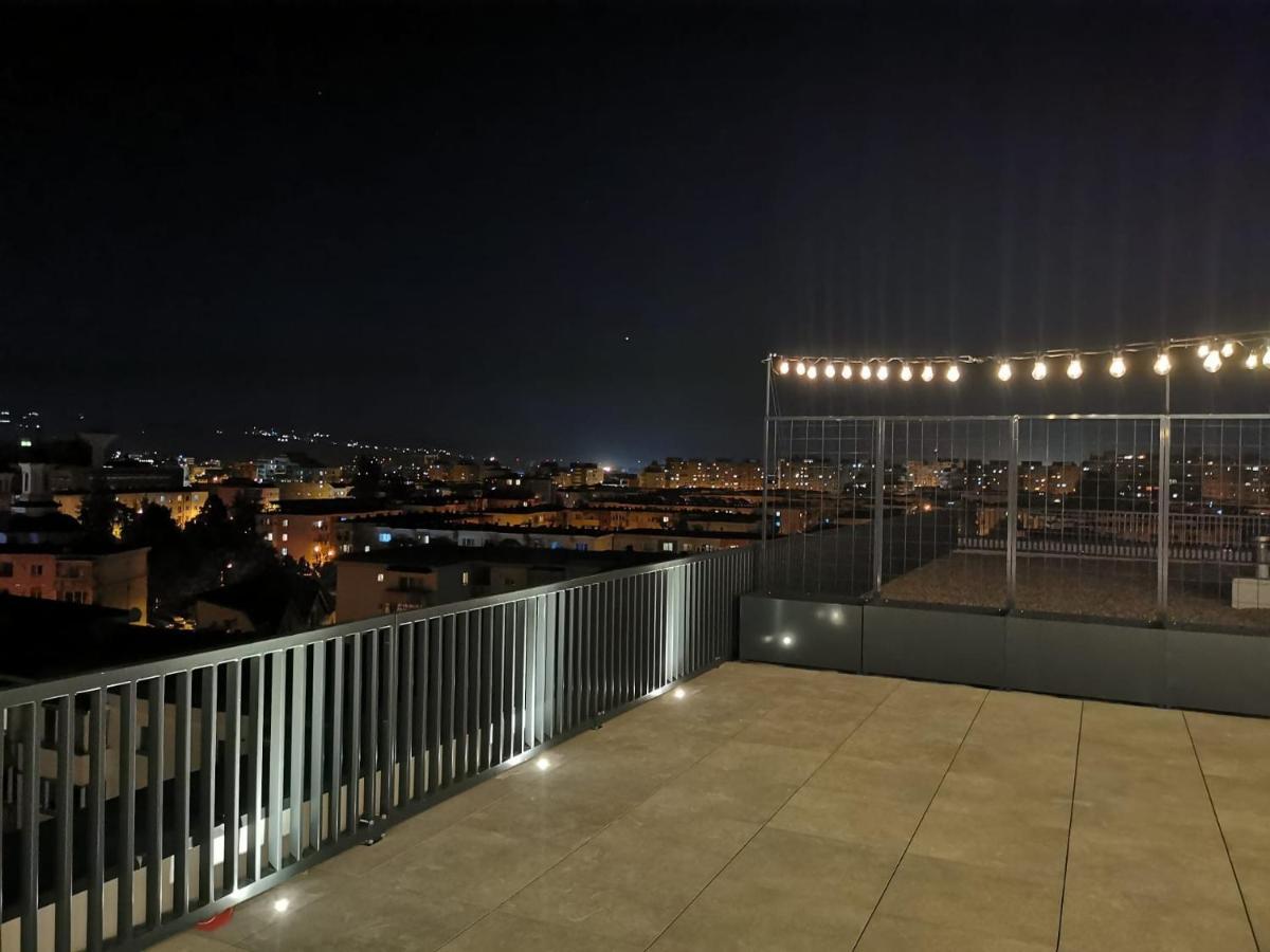 Moon Luxury Apartment - Sunset View Клуж-Напока Екстериор снимка