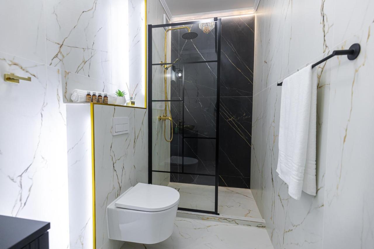Moon Luxury Apartment - Sunset View Клуж-Напока Екстериор снимка