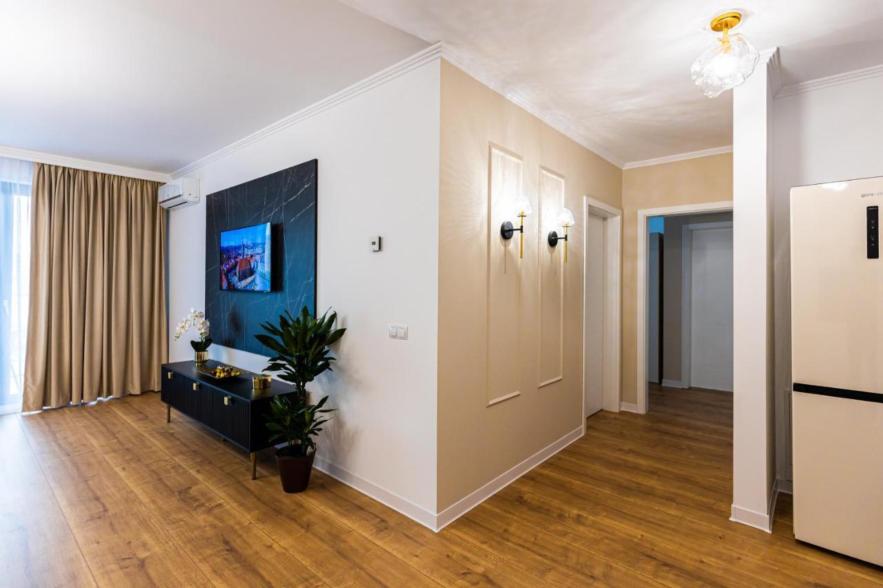 Moon Luxury Apartment - Sunset View Клуж-Напока Екстериор снимка